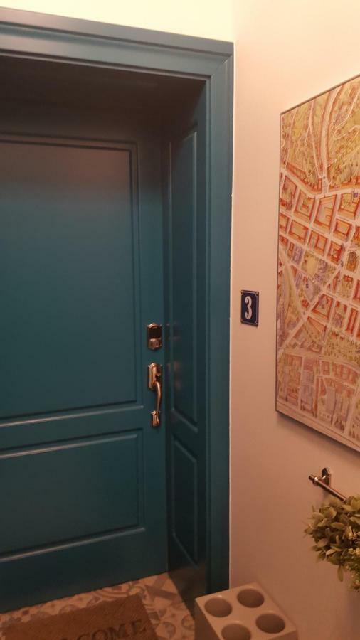 3on7 Apartment